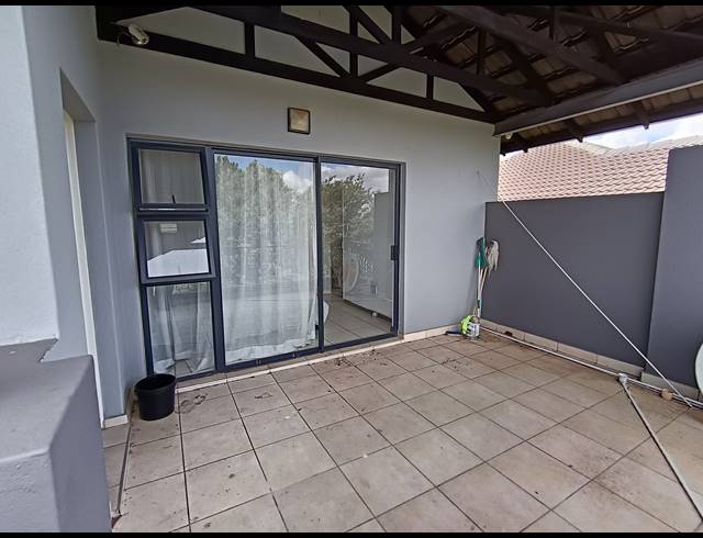 2 BEDROOM APARTMENT FOR SALE IN GLENEAGLES